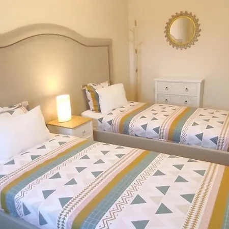 Cozy & Surf Peniche1 아파트
