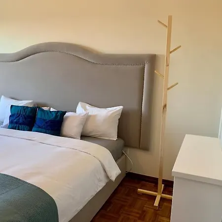 아파트 Cozy & Surf Peniche1 *